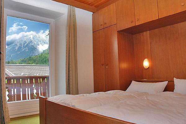 Garni La Rondine Hotel Selva di Cadore Exterior photo